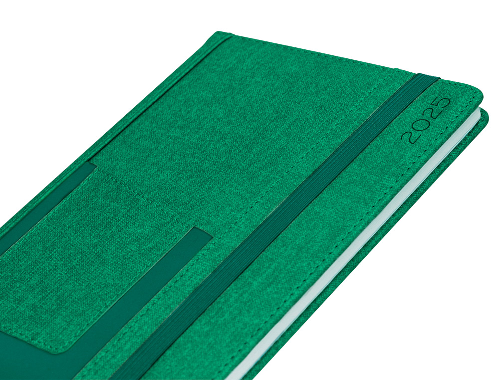 AGENDA ENCUADERNADA LIDERPAPEL SARIA A5 2025 DIA PAGINA COLOR VERDE PAPEL 70 GR